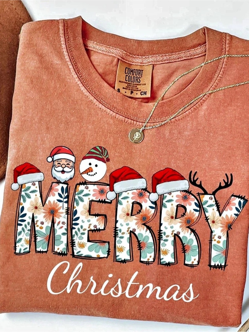 Comfort Colors Christmas Graphic Tee in Yam